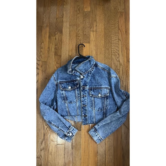 Windsor Jackets & Blazers - Windsor Acid Wash Cropped Denim Jacket Blue Raw Hem Large